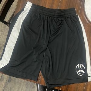Nike Fit Dry Shorts Large Black and white